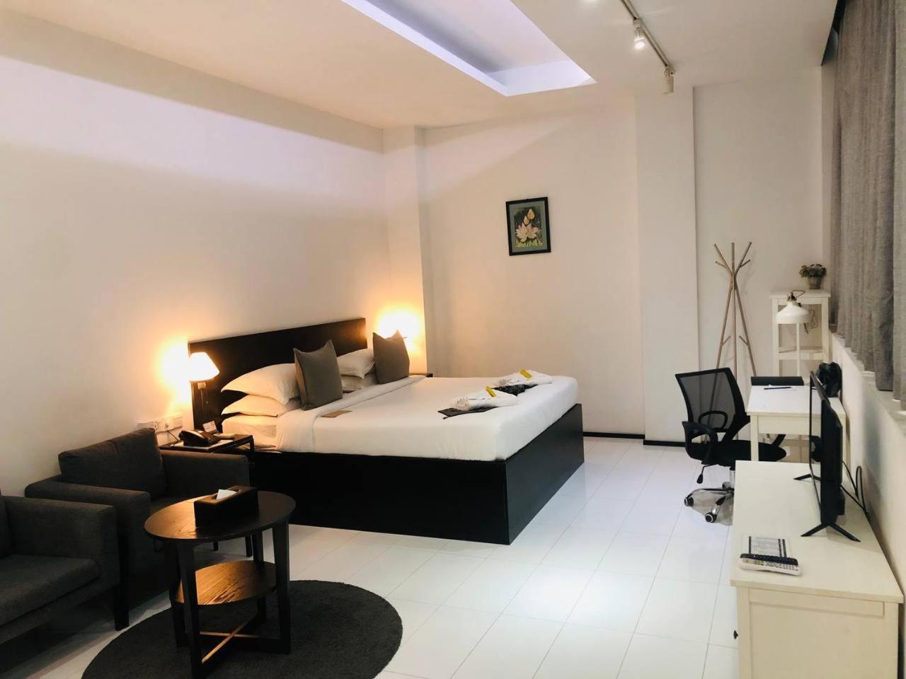 Yama Hotel & Rooftop Bar Yangon