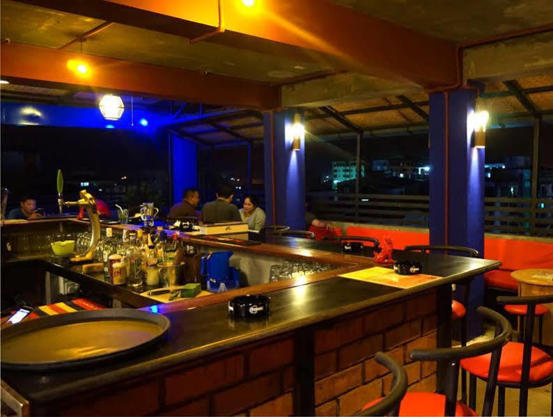Yama Hotel & Rooftop Bar Hostel *